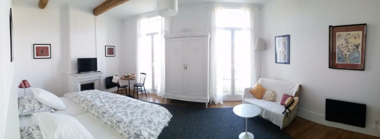 Aumes Sweet Home Chambre D'Hotes Экстерьер фото